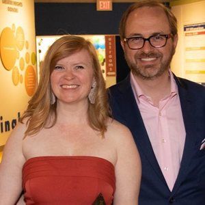 Meet your Posher, Lorin